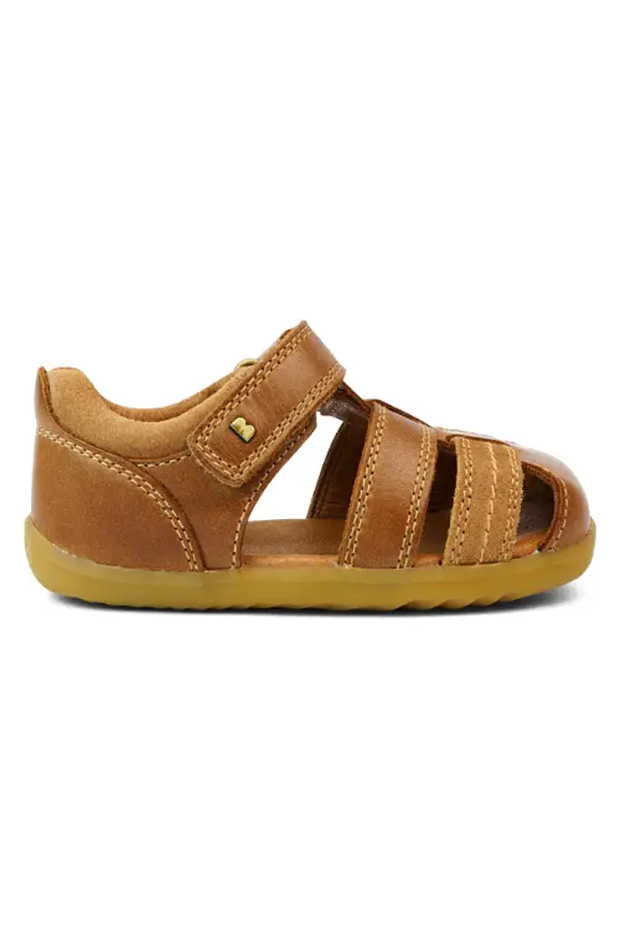 Caramel Roam Sandals Step Up