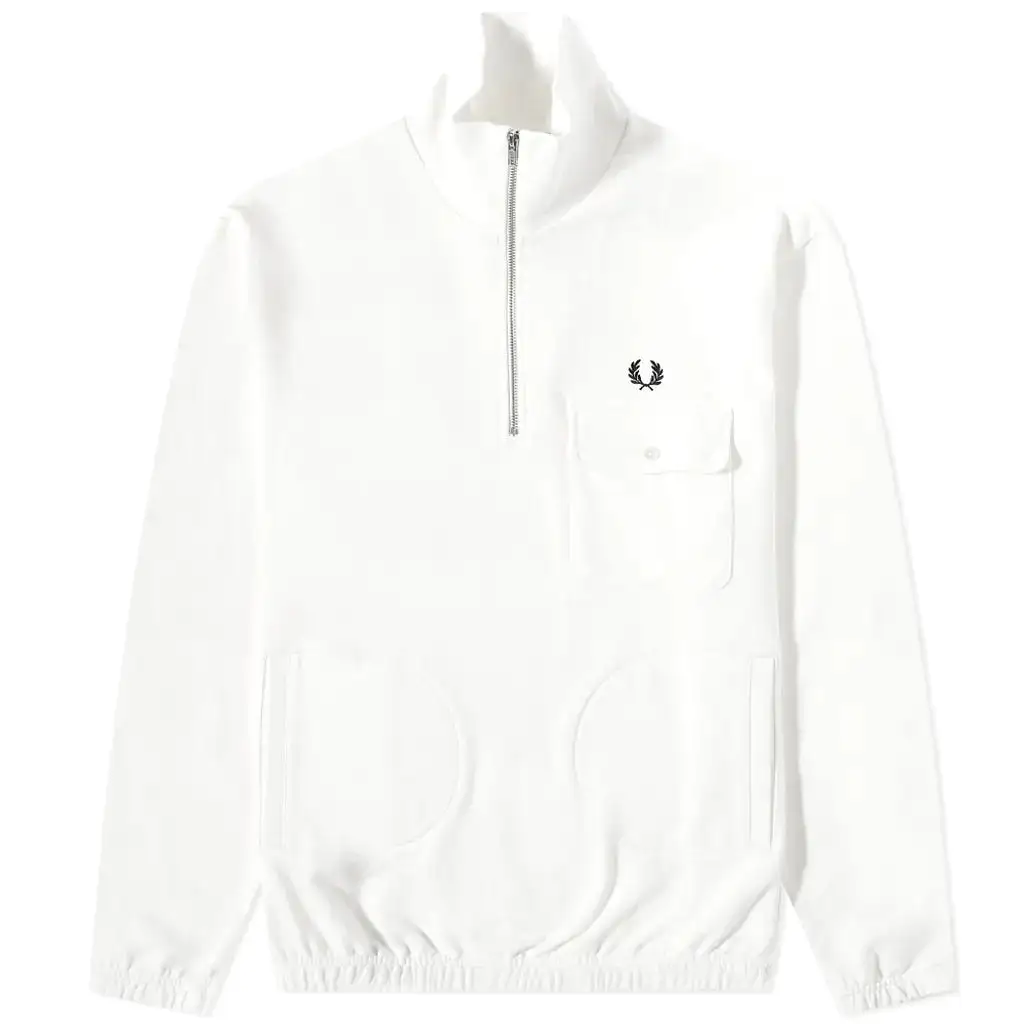 FRED PERRY Reissues Half-Zip Funnel Neck Sweatshirt Snow White