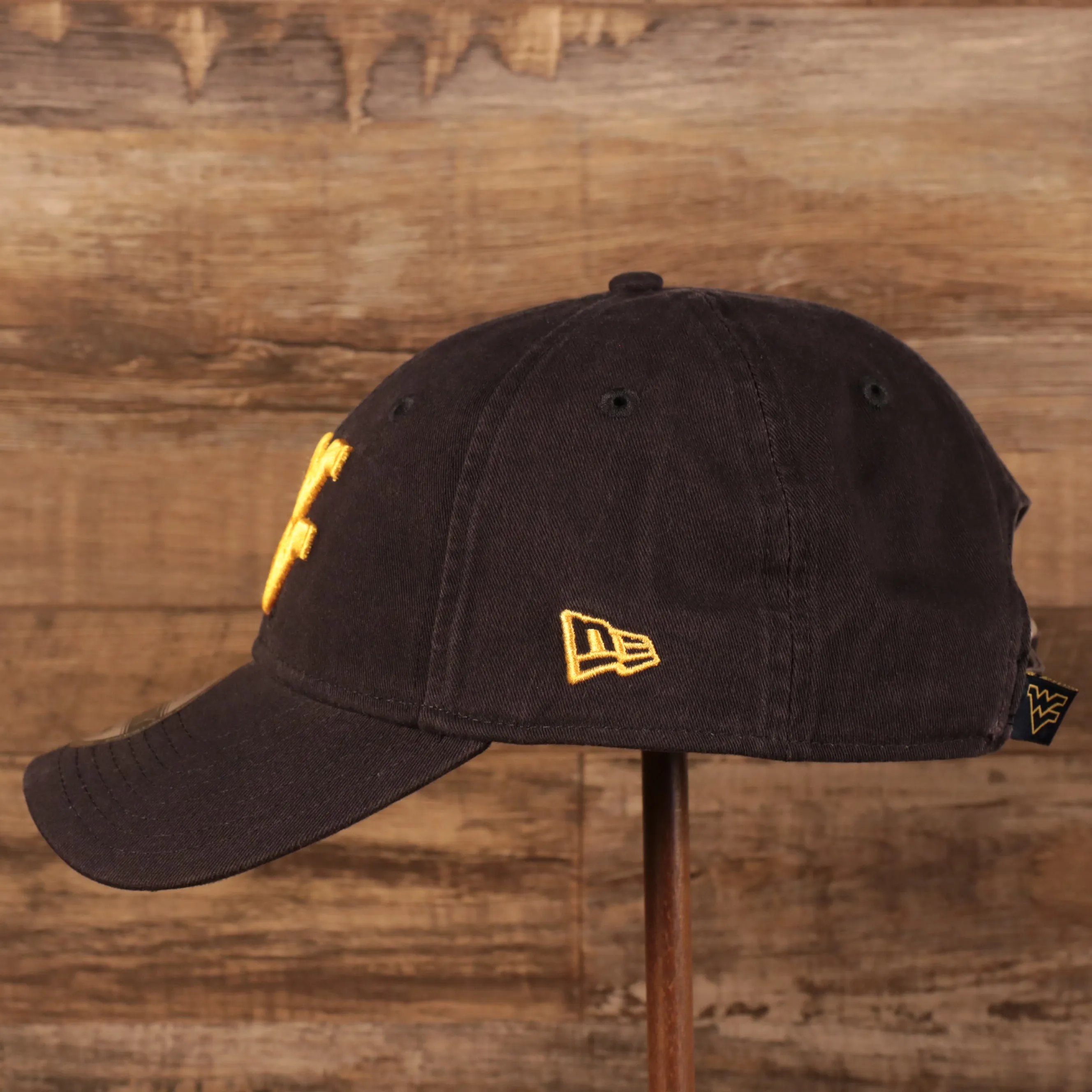 NEW ERA | WEST VIRGINIA MOUNTAINEERS | CORE CLASSIC ADJUSTABLE | DAD HAT | NAVY | OSFM