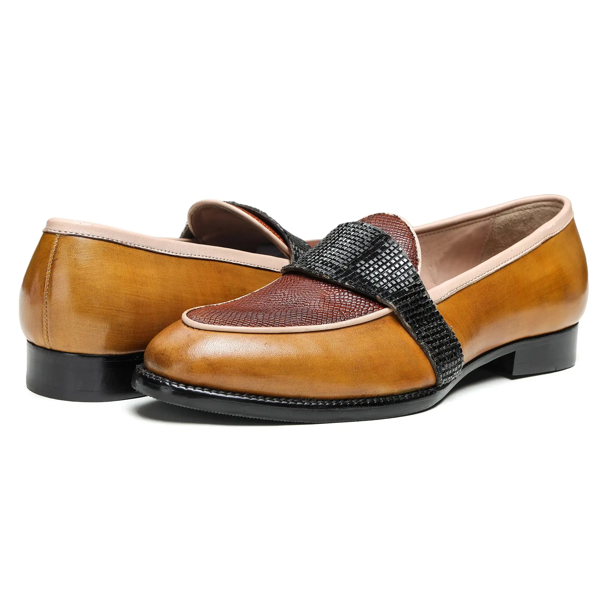 Saddle Loafers - Tan