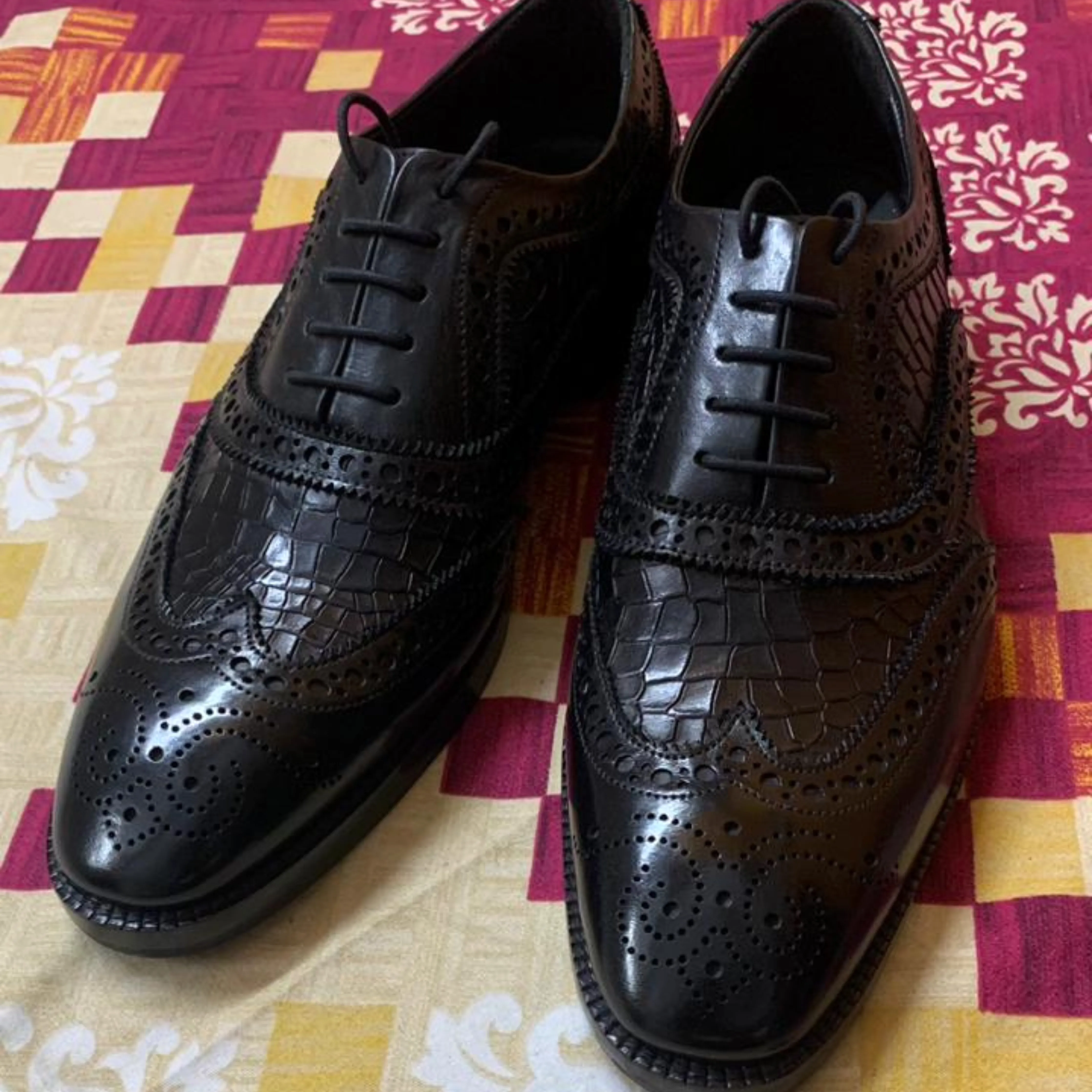 Wingtip Brogue Oxford- Croc Black