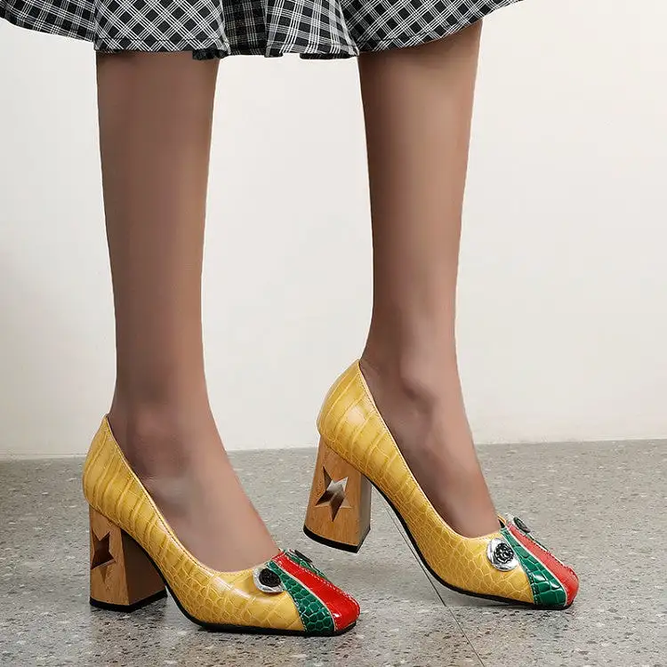 Women's Patchwork Shallow Cutout Block Chunky Heel Pumps